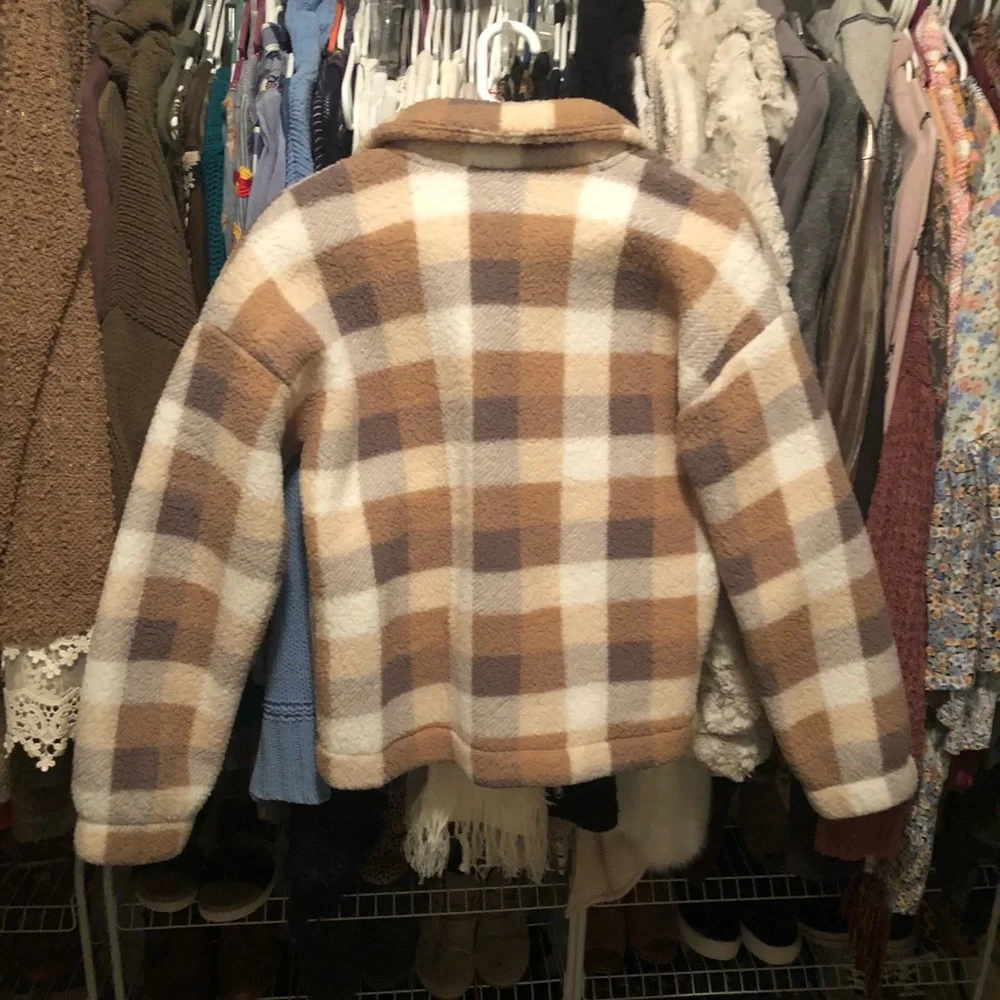 Abercrombie Pullover - Picture 3 of 3